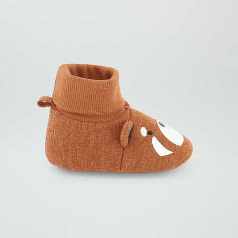 Chaussons 'Panda roux'