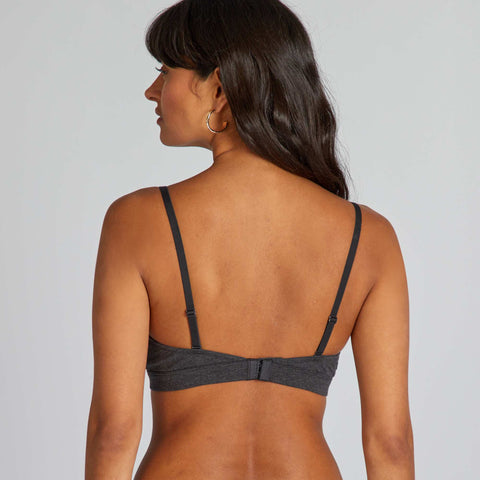 Soutien-gorge triangle avec coques amovibles