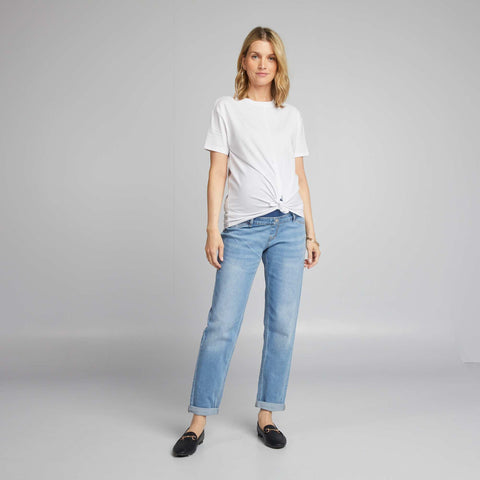 Jean mom grossesse avec abrasions
