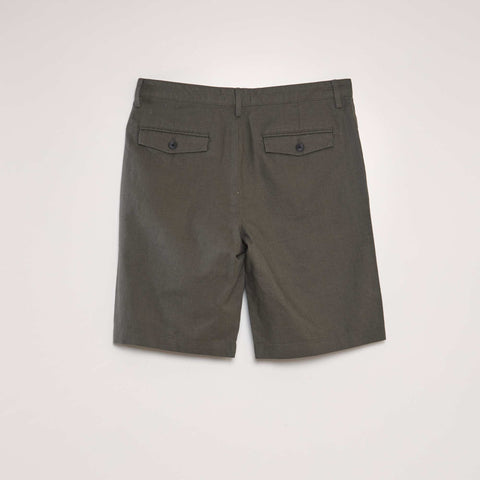 Bermuda chino