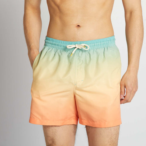 Orange/jaune/bleu