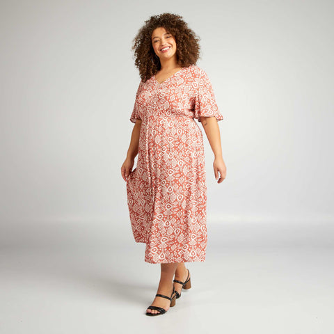 Robe midi stretch avec manches papillon