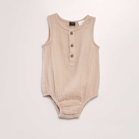 Beige foncé