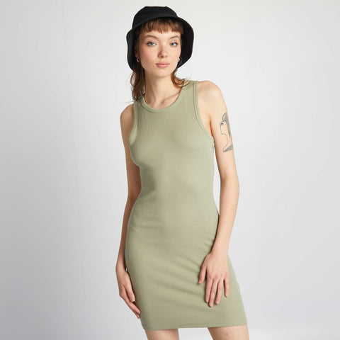Robe courtes moulante côtelé