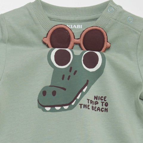 T-shirt avec animation en relief