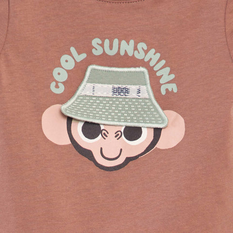 T-shirt avec animation en relief
