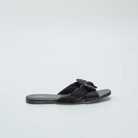 Mules avec nœud en satin