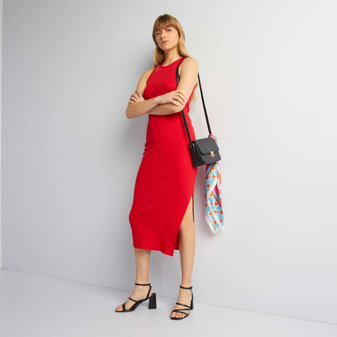 Robe longue en maille côtelée