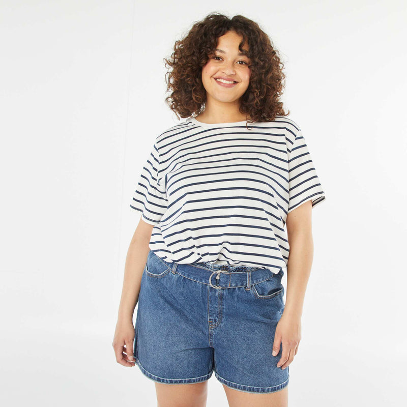 T-shirt en coton pour femme à col rond et manches courtes – Blanc rayé – Kiabi Maroc