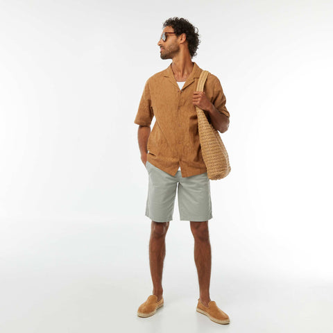 Short chino