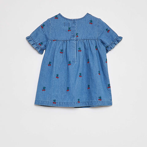 Robe en jean brodée 'cerises'