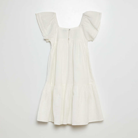 Robe longue avec broderies