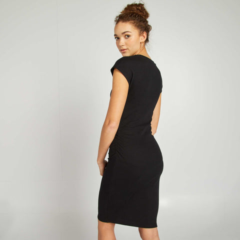 Robe longue en matière stretch côtelée