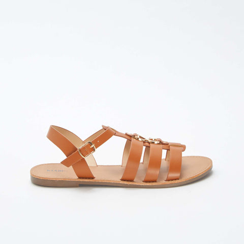 Sandales avec détails métalliques