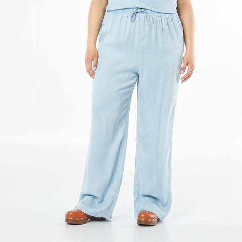 Pantalon large en tencel avec taille élastiquée