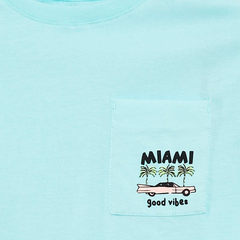 T-shirt loose avec poche poitrine