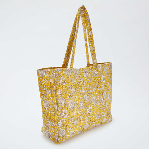 Sac cabas matelassé avec imprimé