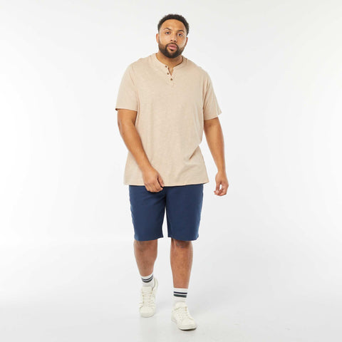 T-shirt à col tunisien