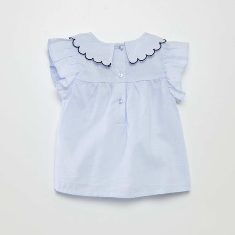 Blouse avec larges col finitions écailles