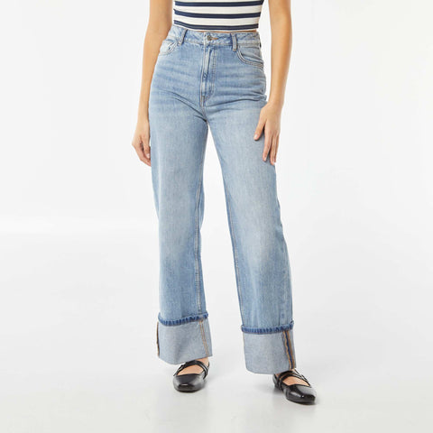 Pantalon wide leg avec large revers à la base