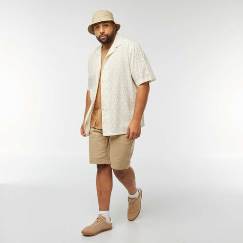 Bermuda chino uni