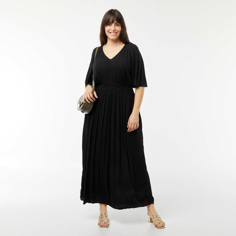 Robe longue en maille crêpe