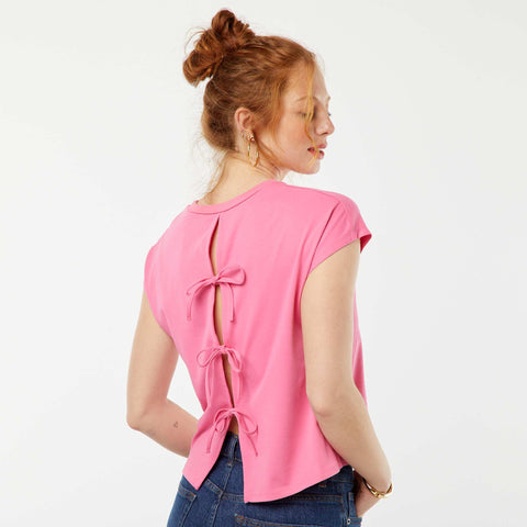 T-shirt à manches courtes avec dos ouvert