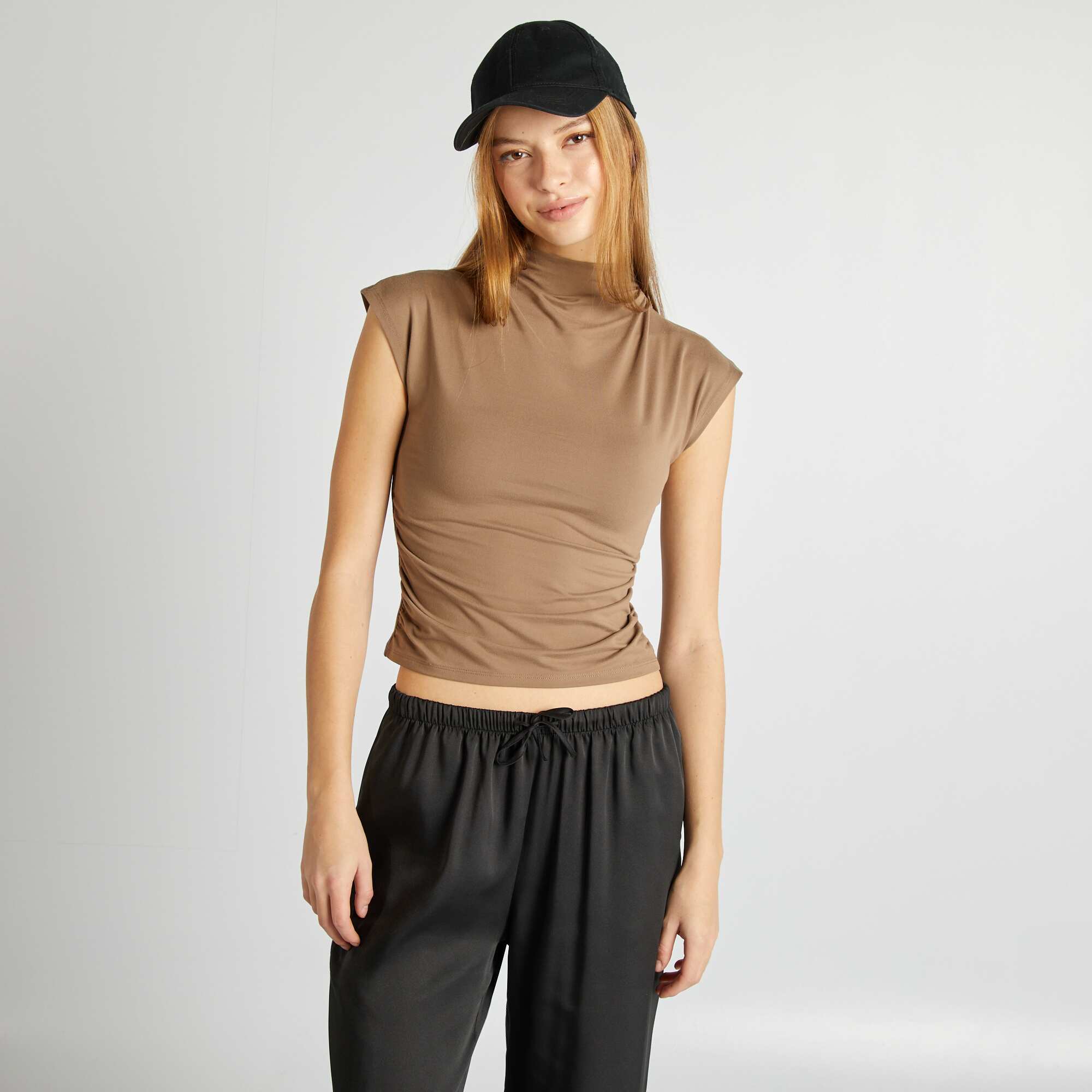 'Beige'