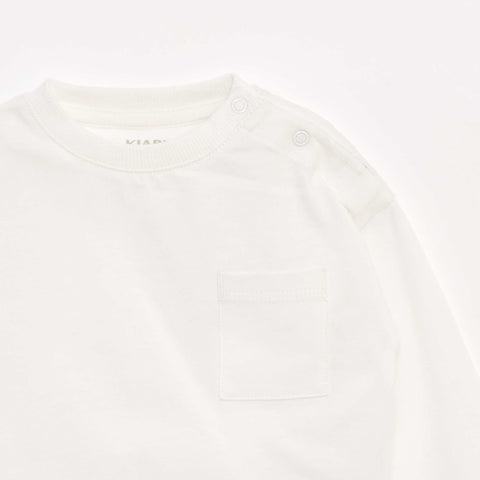 T-shirt manches longues et poche poitrine