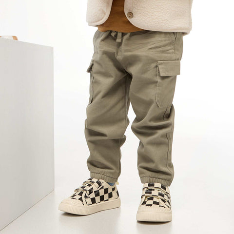 Pantalon jogger en twill avec poches à rabat