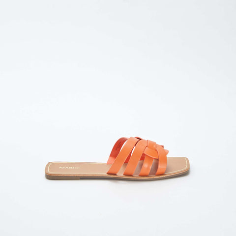 Sandales plates en simili