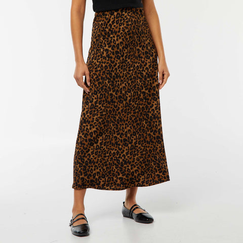 Jupe midi en satin