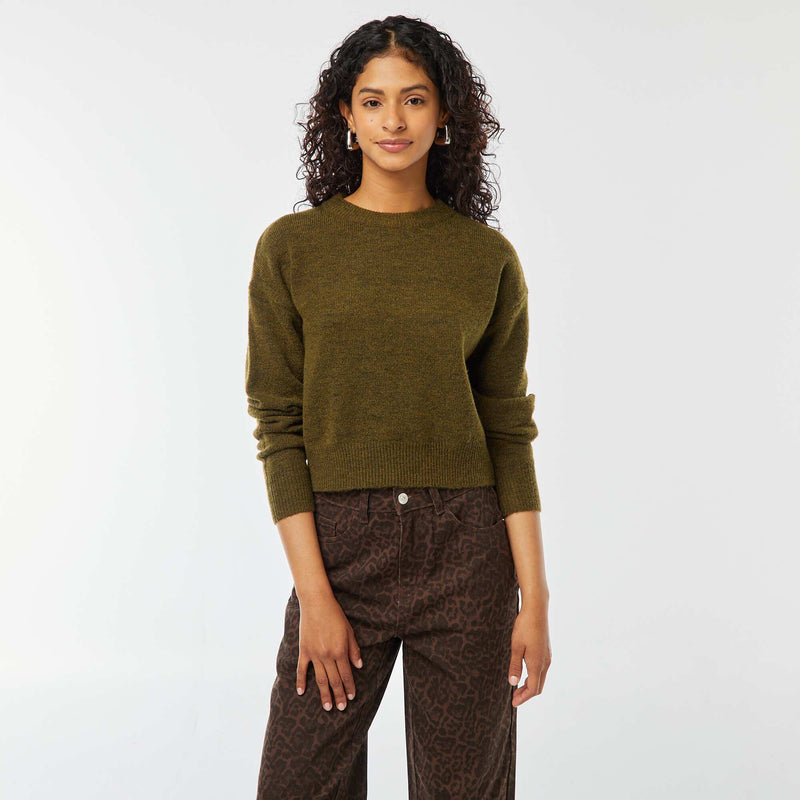 Pull crop top en maille douce – Kaki – Kiabi Maroc
