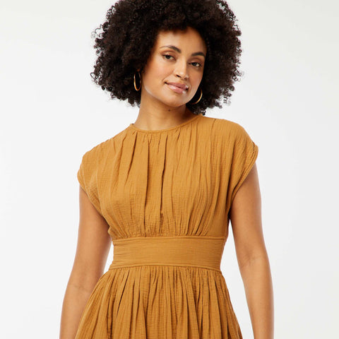 Robe longue sans manches