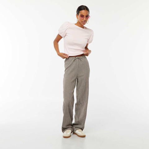 Tee-shirt cintré bi-matière avec manches bouffantes