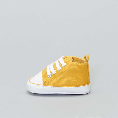 Jaune