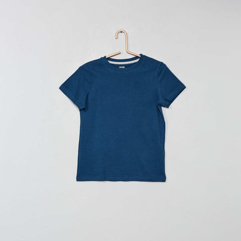 bleu foncé