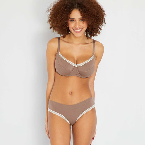 marron taupe