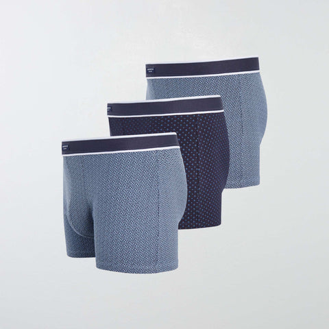 Lot 3 boxers stretch