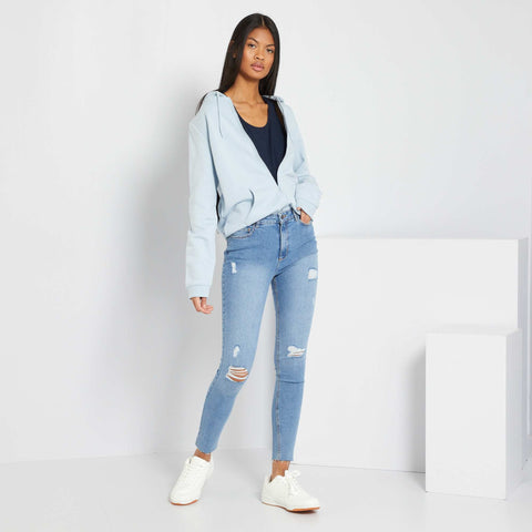 Sweat zippé à capuche