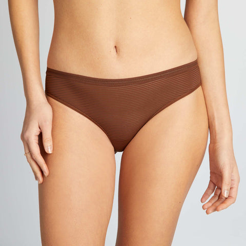 Marron foncé