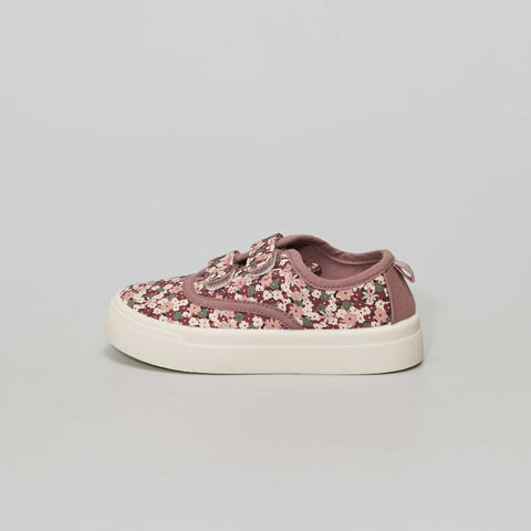 Baskets en toile motif 'pois'