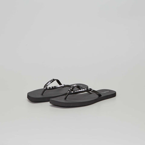 Tongs avec perles fantaisie