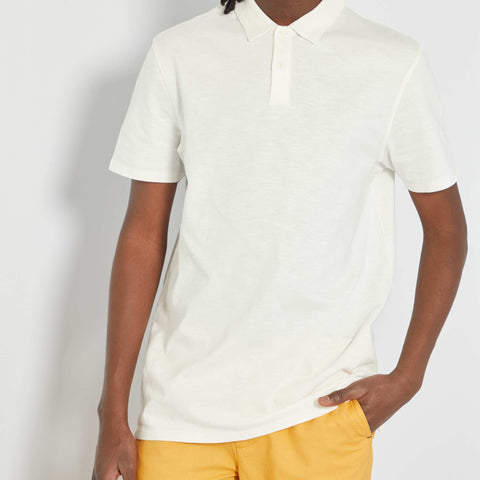 Polo couleur unie avec boutons