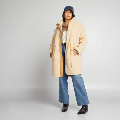 Manteau effet moutonné