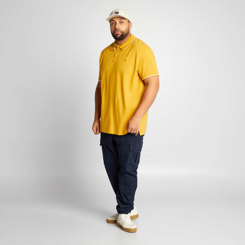 Jaune