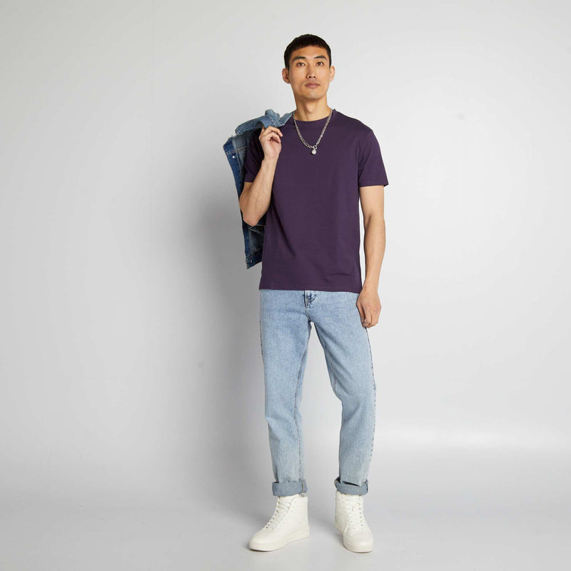 Aubergine