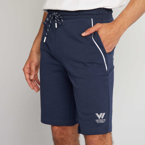 Bleu marine