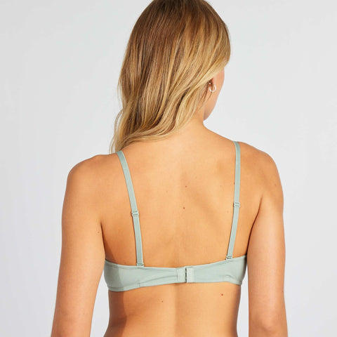 Soutien-gorge triangle non paddé