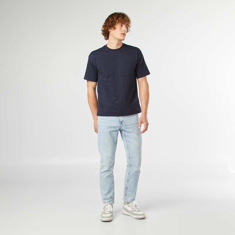 T-shirt uni avec poche poitrine